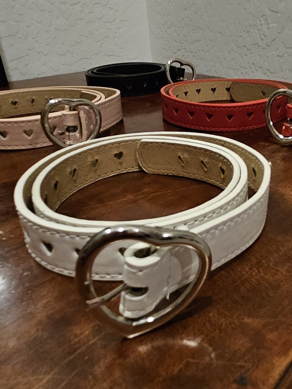 Source Unknown Heart-Accent Belts Faux Leather in White, Red, Pink, and Black - Picture 3 of 10